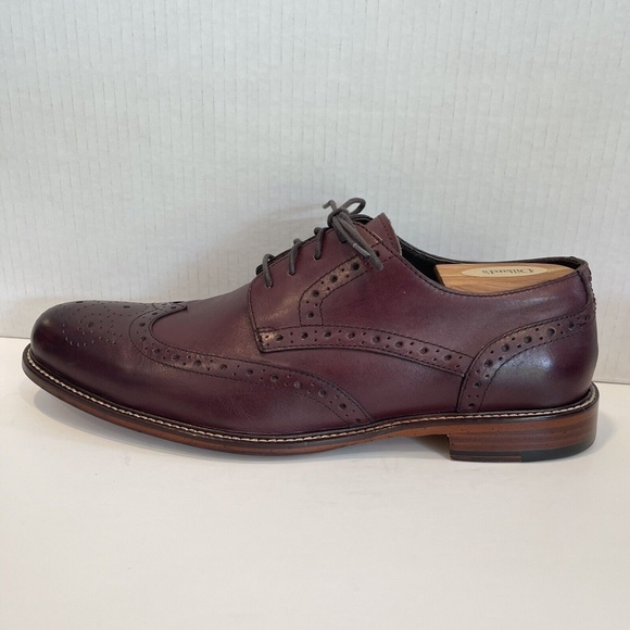 Joseph Abboud Dress Shoes Mens 9.5 Genuine Leather wingtip  JOSEPH ABBOUD Mens Size 10 Wingtip Oxford Shoes Cherry Brown Leather 40G4R00003